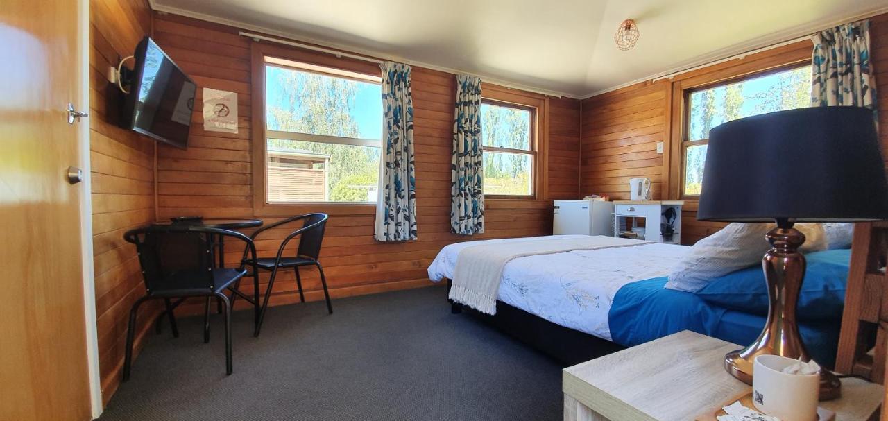 Waiau Motor Camp & Cabins Bagian luar foto