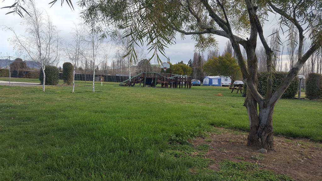 Waiau Motor Camp & Cabins Bagian luar foto