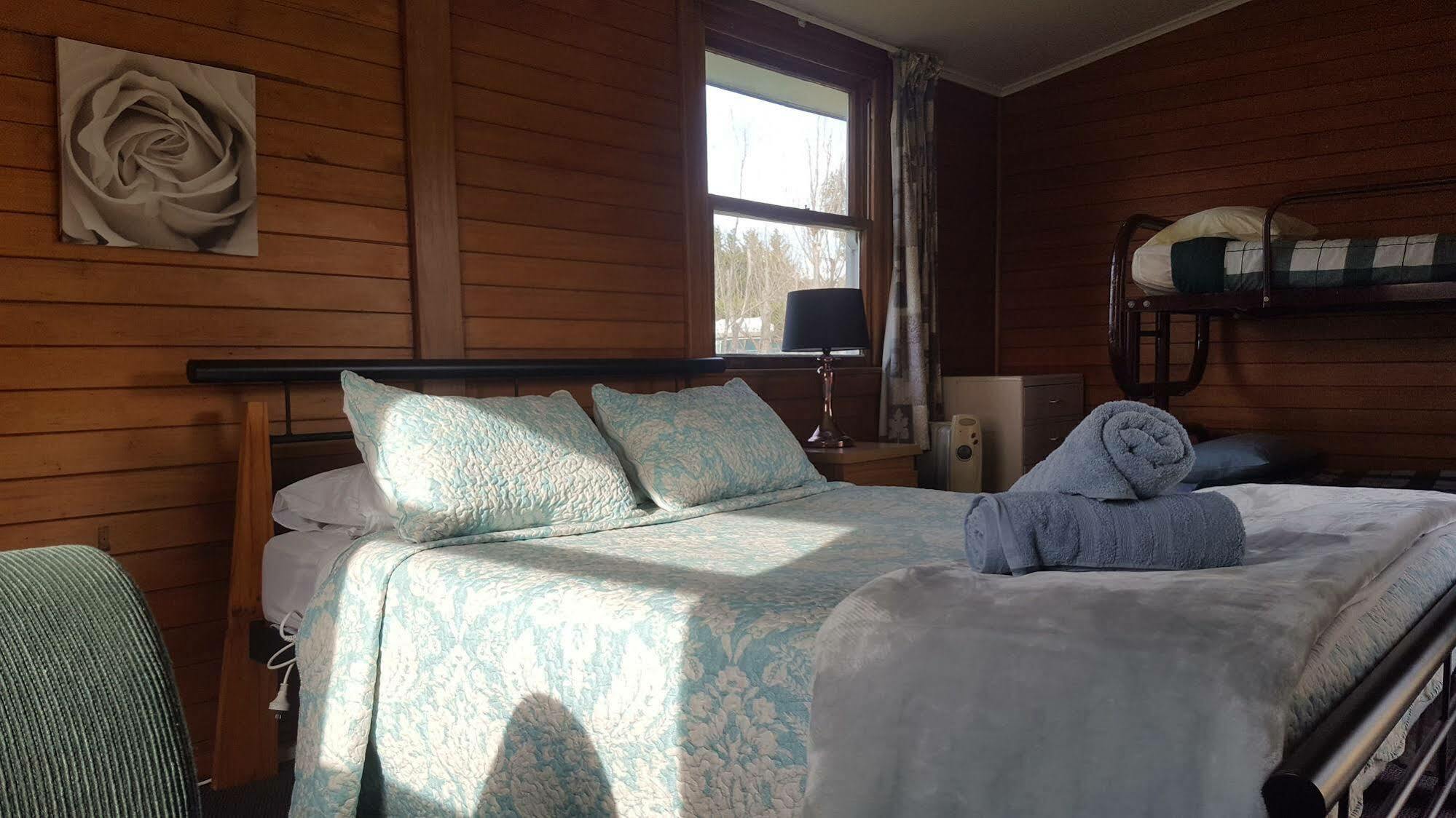 Waiau Motor Camp & Cabins Bagian luar foto