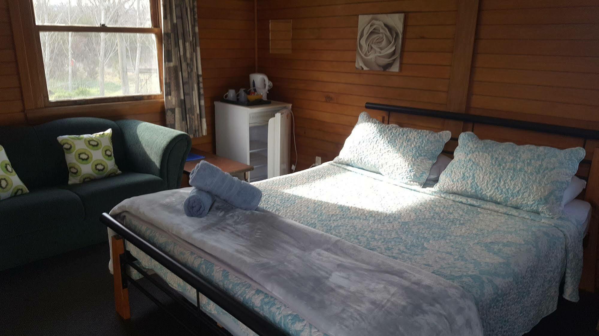 Waiau Motor Camp & Cabins Bagian luar foto
