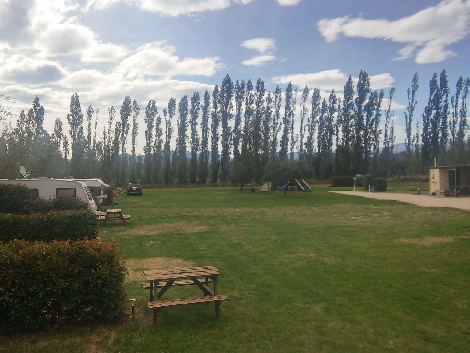 Waiau Motor Camp & Cabins Bagian luar foto