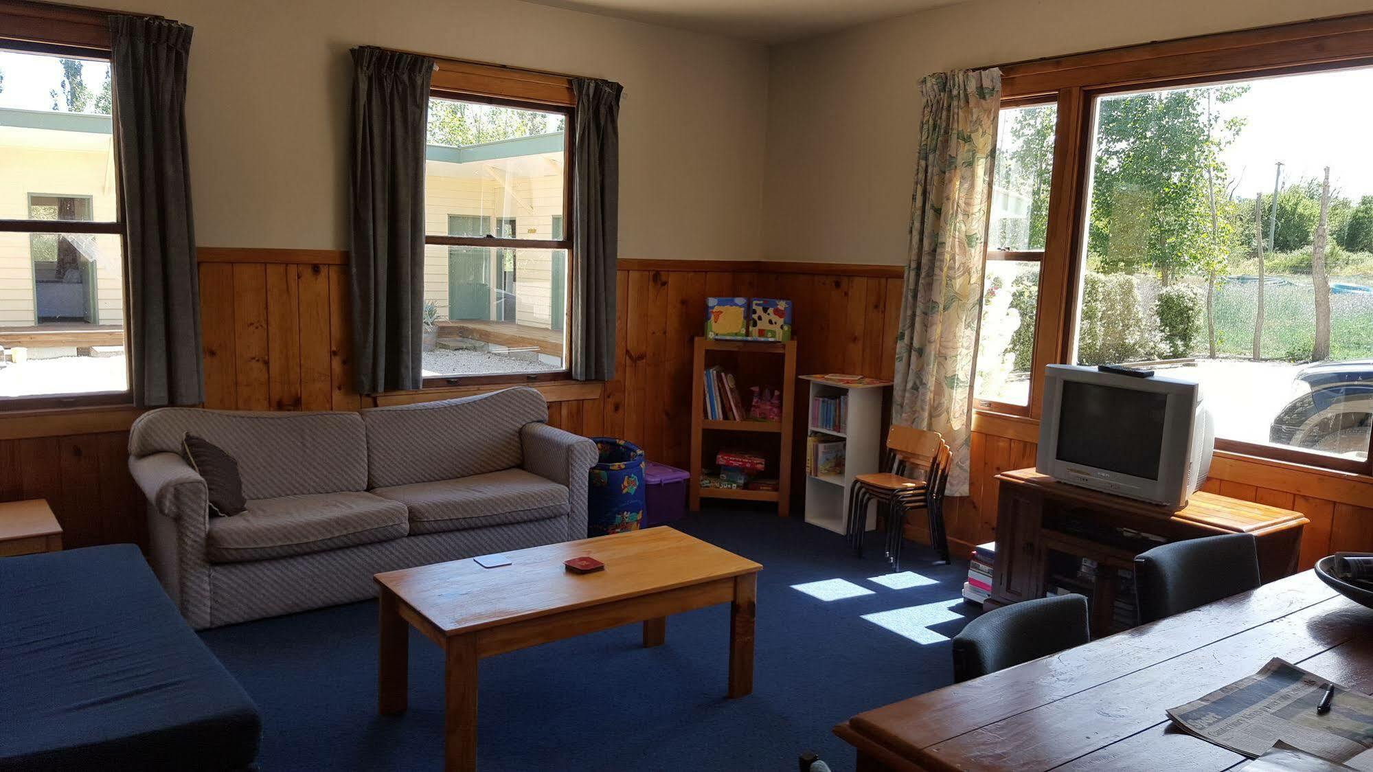 Waiau Motor Camp & Cabins Bagian luar foto